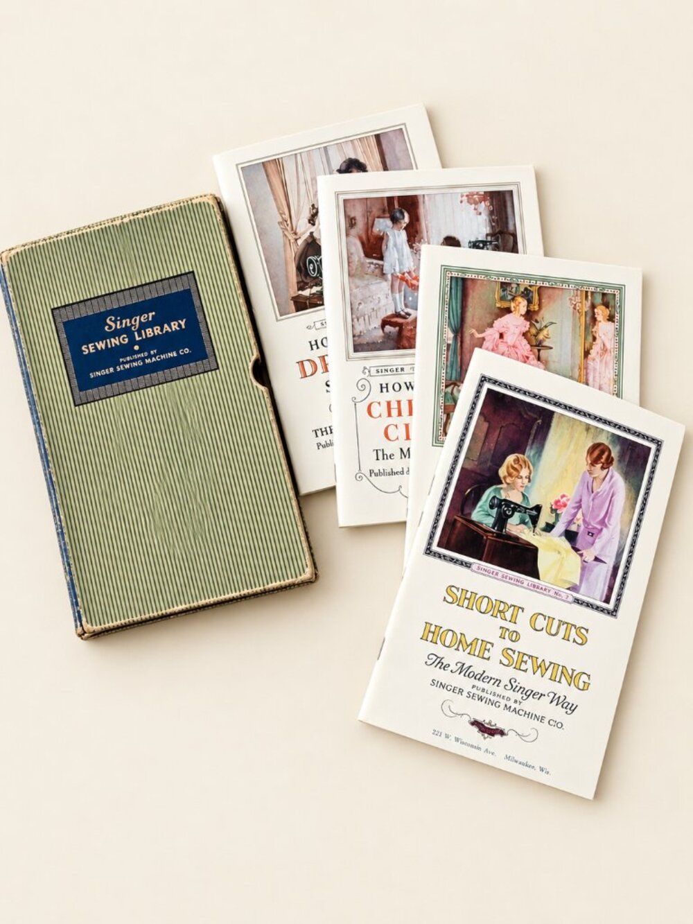 Vintage 1930 Singer Sewing Library 4 Booklet Set with Original Box Dressmaking